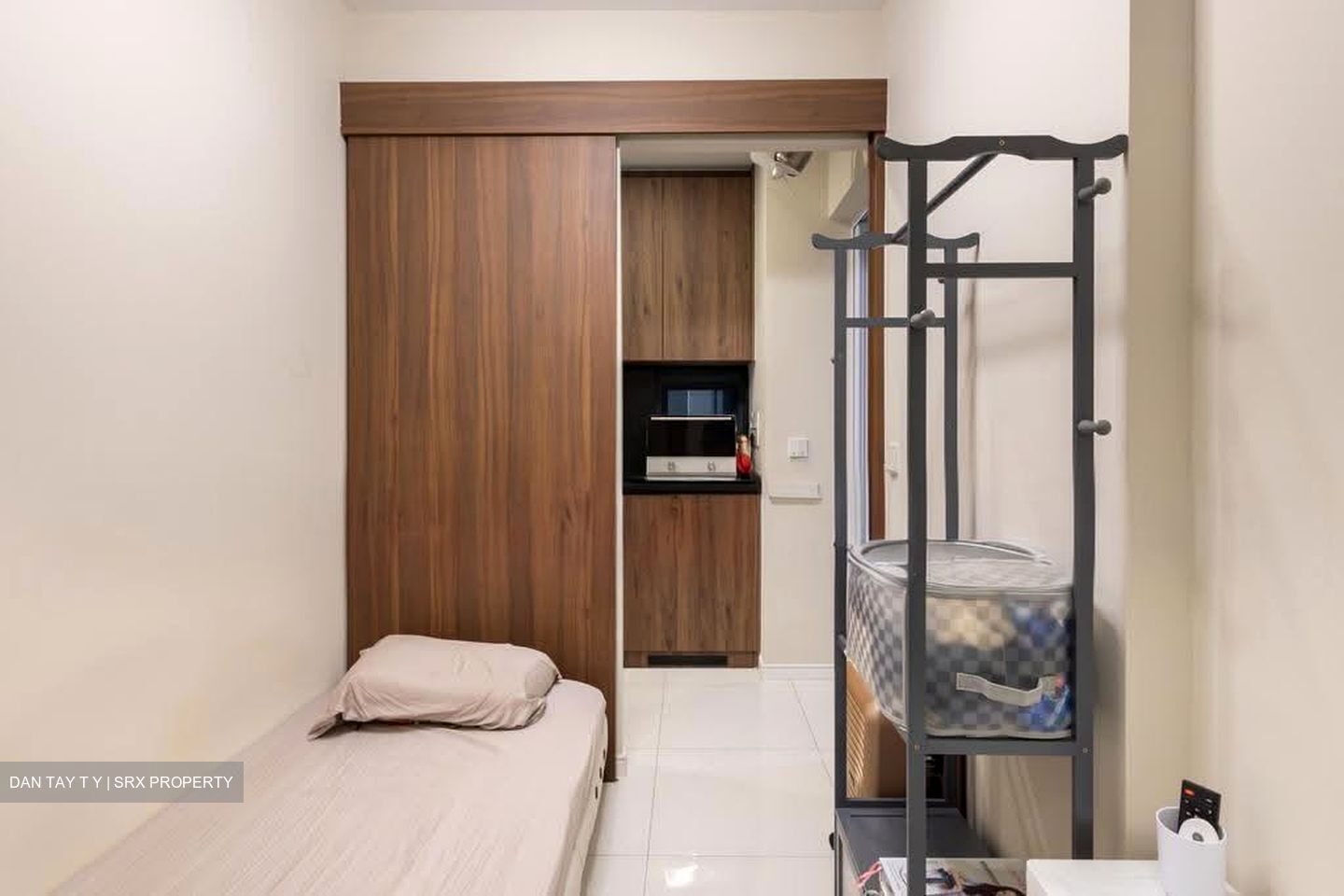 Phoenix Residences (D23), Apartment #637724521